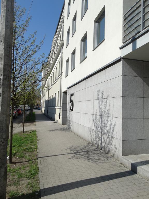 Black&White Apartment- Wierzbowa 5 Poznan Exterior photo